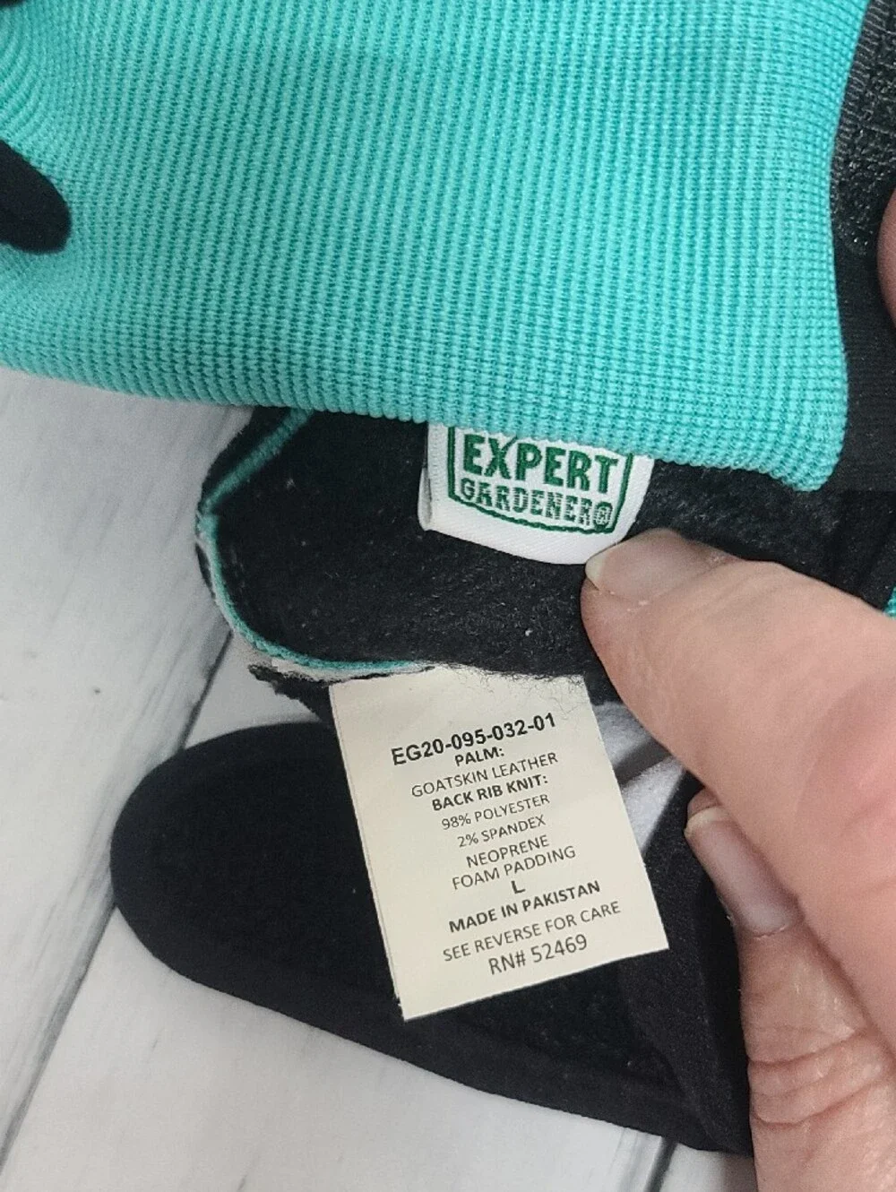Expert Gardener 2 PAIR Teal Black White Goatskin Palm Gloves Med Velcro NWT